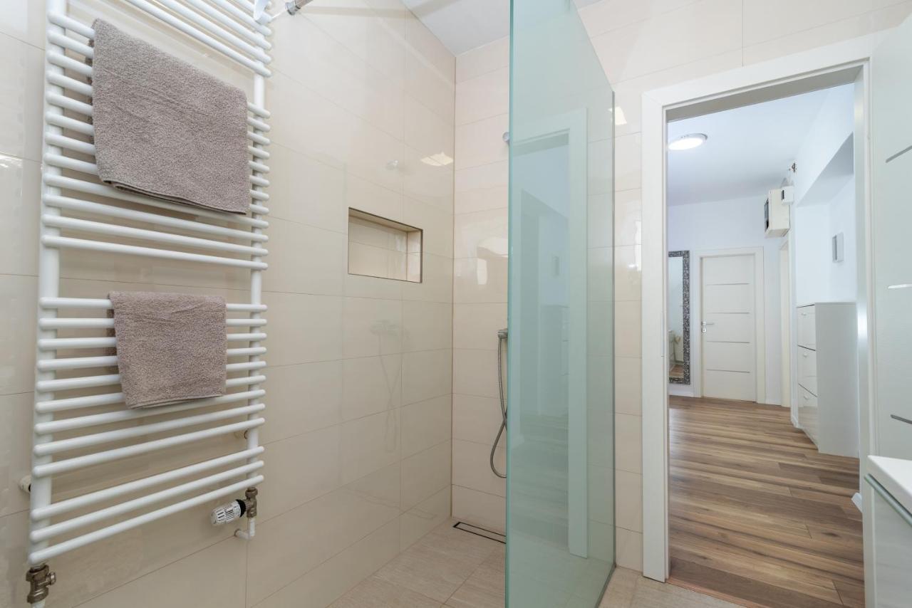 Apartman Tragos 特罗吉尔 外观 照片